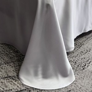 Wholesale purple mulberry silk summer cool bedroom bedding hot selling solid color home hotel textile quilts for children