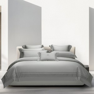 Light luxury senior satin cotton bed linen exquisite king size house solid color comforter cover bedroom bedding set wholesaler