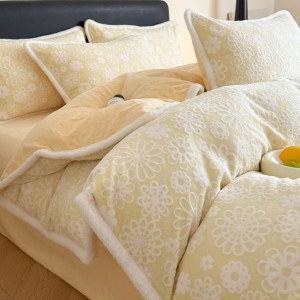 High-weight milk velvet three-dimensional carved flannel winter warm four-piece set anti-static bedding set