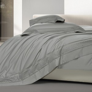Light luxury senior satin cotton bed linen exquisite king size house solid color comforter cover bedroom bedding set wholesaler