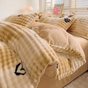 Hot selling winter brown fleece bed linen 1.8m coverlets with 2 soft pillow shams fluffy duvet cover queen size bedding set supplier