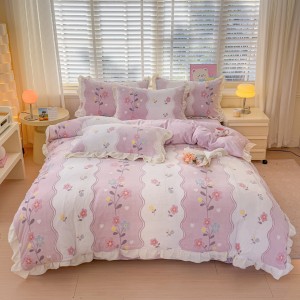 Hot selling winter white milk fleece bed linen 1.8m coverlets with 2 soft pillow shams fluffy duvet cover queen size bedding set supplier