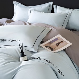 Hot selling blue quilt cover solid color fitted sheets flat sheet 100% cotton home textile 4-pieces bedding set supplier