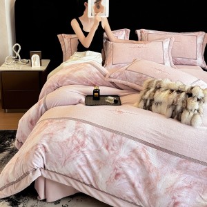 High-End patchwork comforter set 500TC bedsheets queen king size coverlets with 2 pink pillowslips bedding set supplier