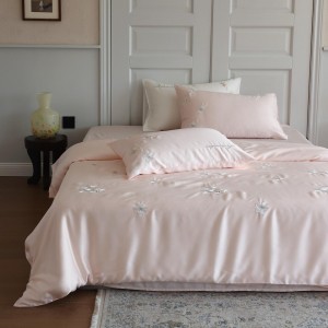 Wholesale pink king size bed sheet comforter high-end satin embroidery duvet cover lyocell cotton pillow case bed linen bedding set