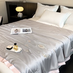 Wholesale Lyocell Summer Quilt Embroidery Home Hotel Textiles Bedding Set
