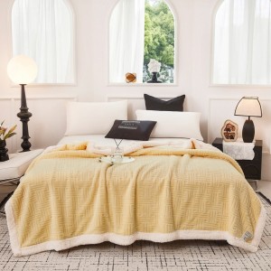 Simple Style Fluffy Velvet Warm Home Textiles Yellow Solid Color Bedding Blanket Supplier