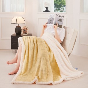 Simple Style Fluffy Velvet Warm Home Textiles Yellow Solid Color Bedding Blanket Supplier