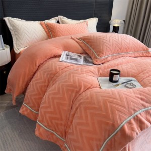 Solid Color Fleece Bedding Orange Milk Velvet Home Hotel Textiles Warm Bedding Set Supplier