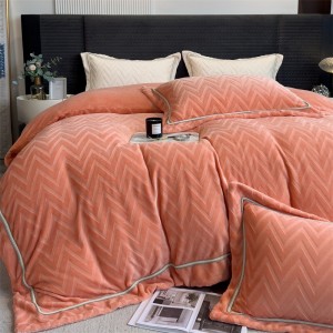 Solid Color Fleece Bedding Orange Milk Velvet Home Hotel Textiles Warm Bedding Set Supplier