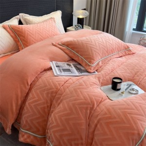 Solid Color Fleece Bedding Orange Milk Velvet Home Hotel Textiles Warm Bedding Set Supplier