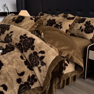 Winter Warm Brown Printed Bedding 4 Pcs Rabbit Velvet Comforter Duvet Cover Ruffles Bedding Set Supplier