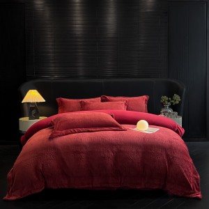 Factory Wholesale Custom Solid Color Duvet Cover Class a Soft Fluffy Carved Milk Velvet Red Four-Piece Bed Sheet Bedding Set