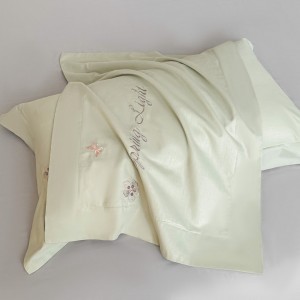 Elegant design full size embroidery adult pillowcases 100% cotton green comforter cover bedding set supplier