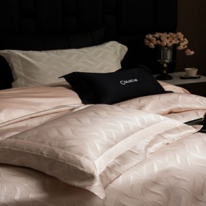 Pink high-precision yarn-dyed jacquard duvet quilt comforter cover bed sheets four-piece bedding set