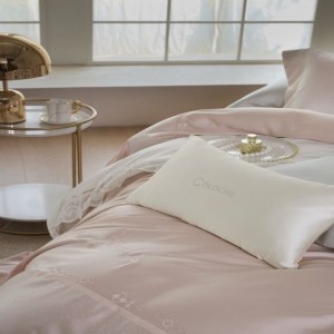 Lyocell high precision embroidery duvet cover pink rounded edge bed sheets 4pcs bedding set