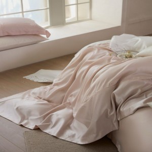 Lyocell high precision embroidery duvet cover pink rounded edge bed sheets 4pcs bedding set