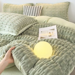 Winter bamboo pattern milk velvet quilt cover flannel warm four-piece bed sheets green bedding set