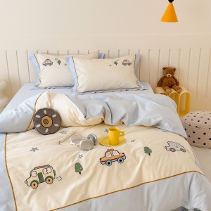 Cute high-end embroidery 4-pieces comforter cover 2m/2.2m blue bed flat sheets soft pillowcase cotton kids’ bedding set manufacture