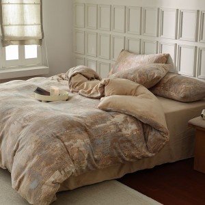 Autumn and winter thick milk velvet four-piece coral velvet baby velvet bed sheet quilt cover pillowcase