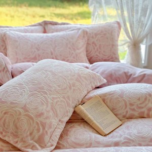 New short plush milk velvet three-dimensional carved pink four-piece bedding set winter home textile