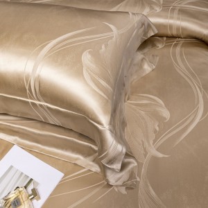 ODM/OEM Silk Lyocell Home Textiles Gold Jacquard Duvet Cover Lace Designer Bedding Set Supplier