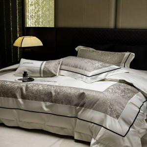 Light gold yarn-dyed jacquard quilt duvet cover super soft 100% cotton bed sheets bedding set