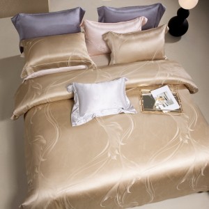 ODM/OEM Silk Lyocell Home Textiles Gold Jacquard Duvet Cover Lace Designer Bedding Set Supplier