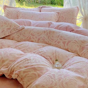 New short plush milk velvet three-dimensional carved pink four-piece bedding set winter home textile