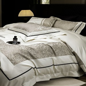 Light gold yarn-dyed jacquard quilt duvet cover super soft 100% cotton bed sheets bedding set