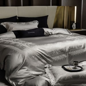 Silk cotton home textile bed quilt comforter duvet cover silver jacquard bed sheets luxury bedding set