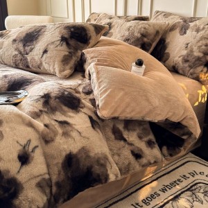 Hot selling brown yarn-dyed rabbit plush four-piece bedding set