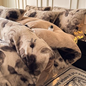 Hot selling brown yarn-dyed rabbit plush four-piece bedding set