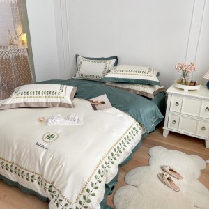 New design home textiles white embroidery duvet cover bedding set supplier