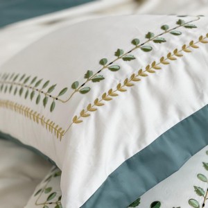New design home textiles white embroidery duvet cover bedding set supplier