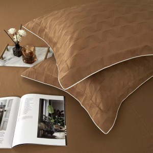 High Quality Brown Jacquard Home Hotel Textiles 100% Cotton Embroidery Comforter Duvet Cover Bedding Set Supplier