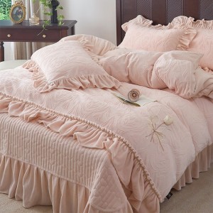 Winter warm solid color quilt cover soft blue fleece adult comforter cover high-end carving craft bedsheets home textile bedding set supplier