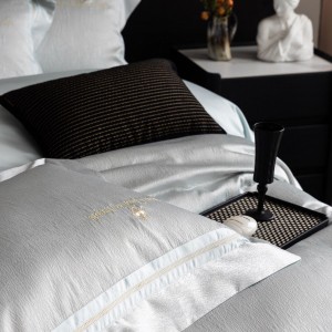 Exquisite pillowcase soft 200*230cm lyocell cotton jacquard quilt cover queen size hotel home textile pink bedding set manufacturer