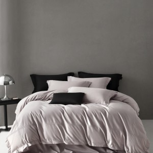 Light luxury solid color cotton bed linen exquisite simple style king size house red comforter cover bedroom bedding set wholesaler