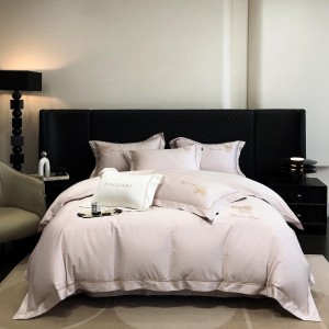Hot-selling 4-pieces pink textile leaves embroidery 2m/2.2m bedsheet flat sheets 1.8m quilt cover cotton bedding set manufacture