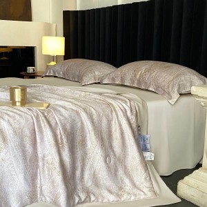 High-quality satin cotton colored bed sheets exquisite single size pink printing quilt cover home textile bedding set manufacture
