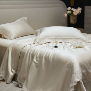 2025 new lyocell summer quilt gold home textile soy fiber filling cooling air-condition quilt 4pcs lace embroidery bedspread bedding set