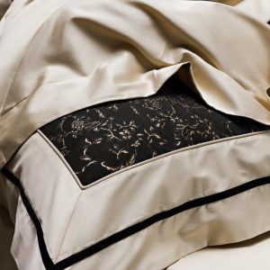 Elegant design full size digital embroidery adult pillowcases luxury 100% cotton sateen black comforter cover bedding set supplier