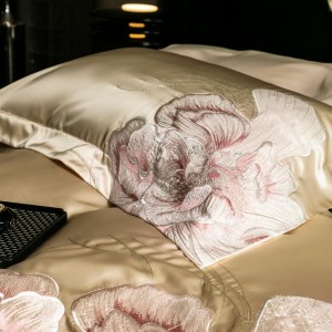 Light luxury senior satin cotton bed linen exquisite king size house gold embroidery comforter cover bedroom bedding set wholesaler