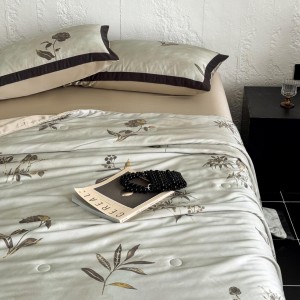 Khaki Lyocell Home Hotel Textiles Digital Printing Bedding Sets Cool Summer Quilt Set Wholesaler