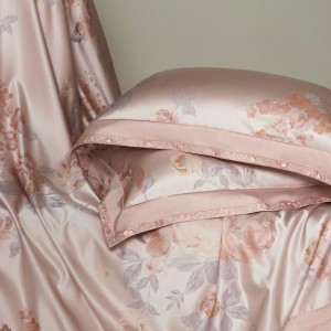 Customized 4 pieces pink jacquard bedroom bedding colored bed linen fitted sheets cotton bedsheets bed linen high quality bed sheet set