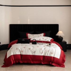 Beautiful embroidery duvet quilt cover red light luxury long staple cotton bedding set with 2 pillowcases bed sheets