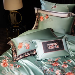 Hot selling sateen cotton 4-pieces textile ODM coverlets green embroidery bedsheets simple style bed linen bedding set wholesaler