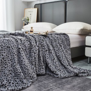 Warm winter fleece coverlets customizable double size fitted flat sheet soft home textiles blanket wholesaler