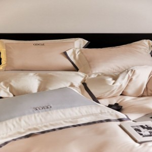 100% Lyocell 60S Solid Color Quilt Duvet Cover Soft Bed Sheets Light Luxury Pink Bedding Set